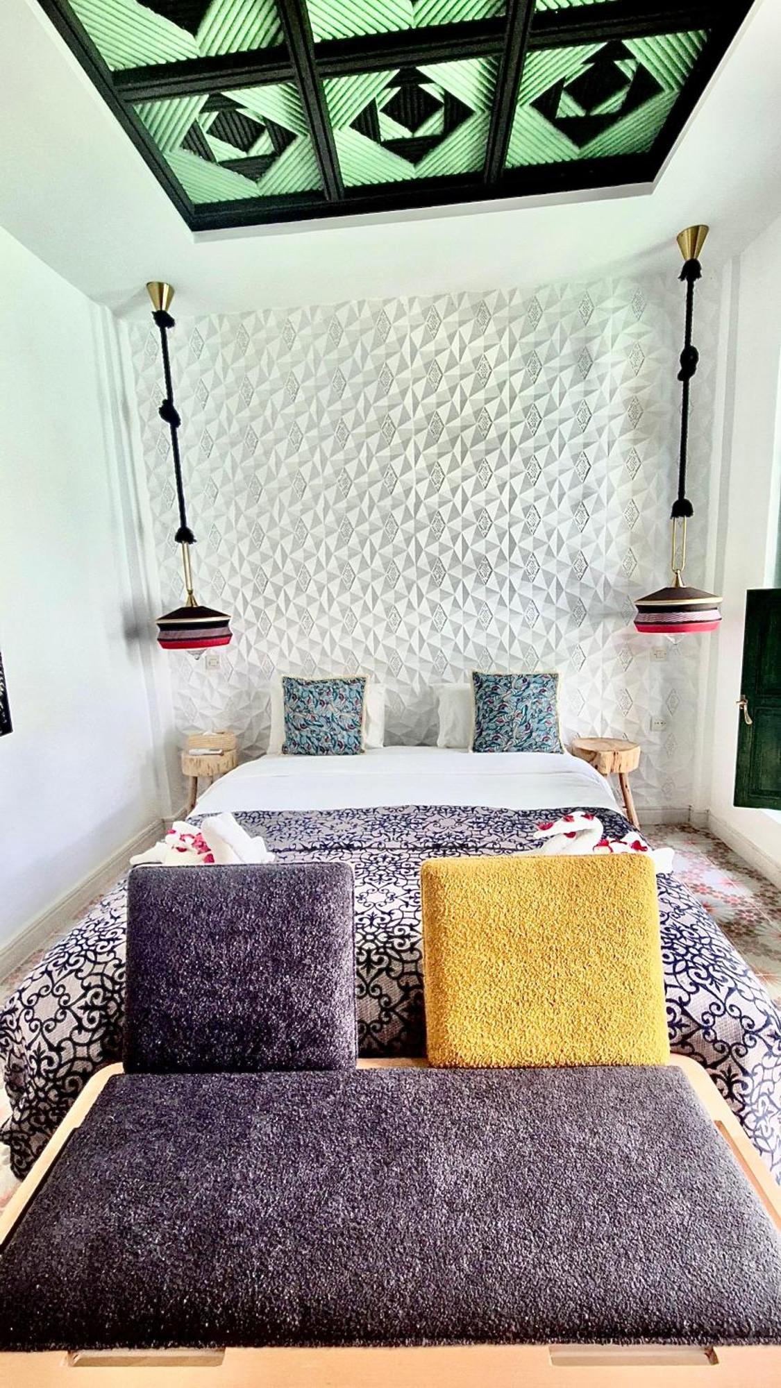 Jil & * Marrakesh